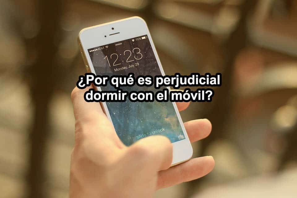 dormir-con-el-movil-es-malo