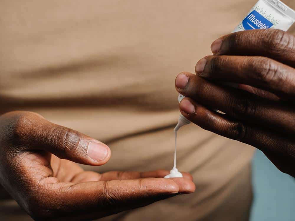 Qué contienen las cremas para pieles sensibles de bebés