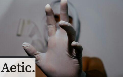 Diferencias entre guantes de nitrilo, látex y vinilo