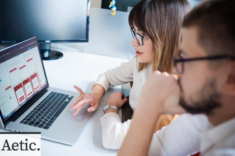 trabajadores de servicio auditoria seo de web